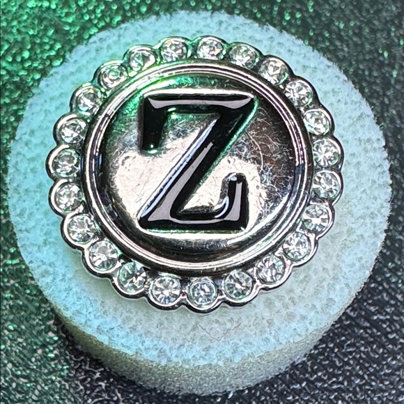 Ginger Snaps Jewelry - Ginger Snaps 20mm “Z” Black enamel with white rhinestones.